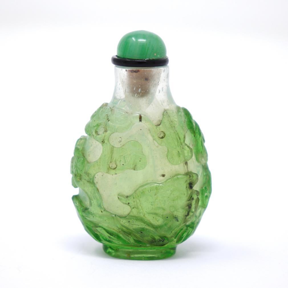 Antique Chinese Green-on-Green Overlay Glass Snuff Bottle For Sale 3