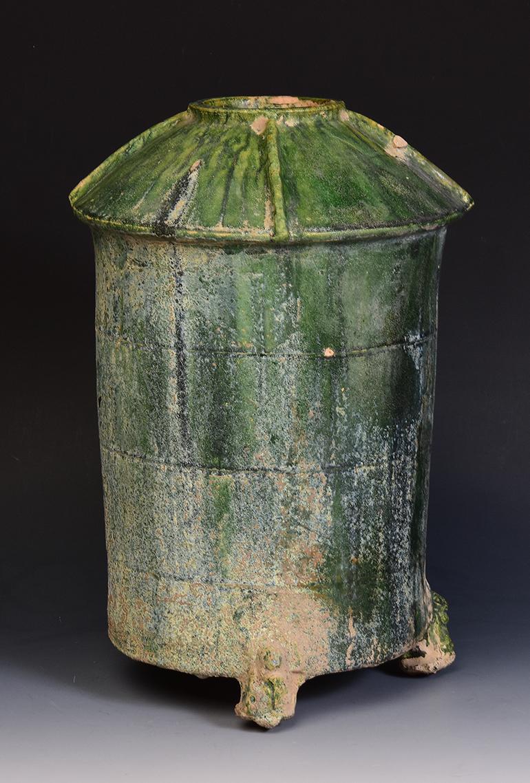Antique Chinese Han Dynasty Green Glazed Pottery Granary Jar with Silver Patina For Sale 5