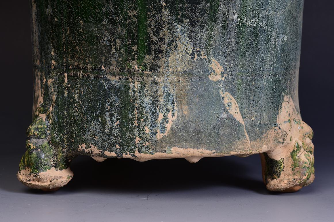 Antique Chinese Han Dynasty Green Glazed Pottery Granary Jar with Silver Patina 1