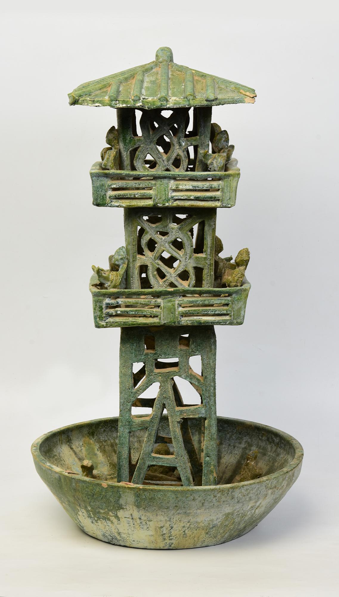 Tour de montre antique en poterie émaillée verte de la dynastie chinoise des Han avec Oxford TL Test en vente 8