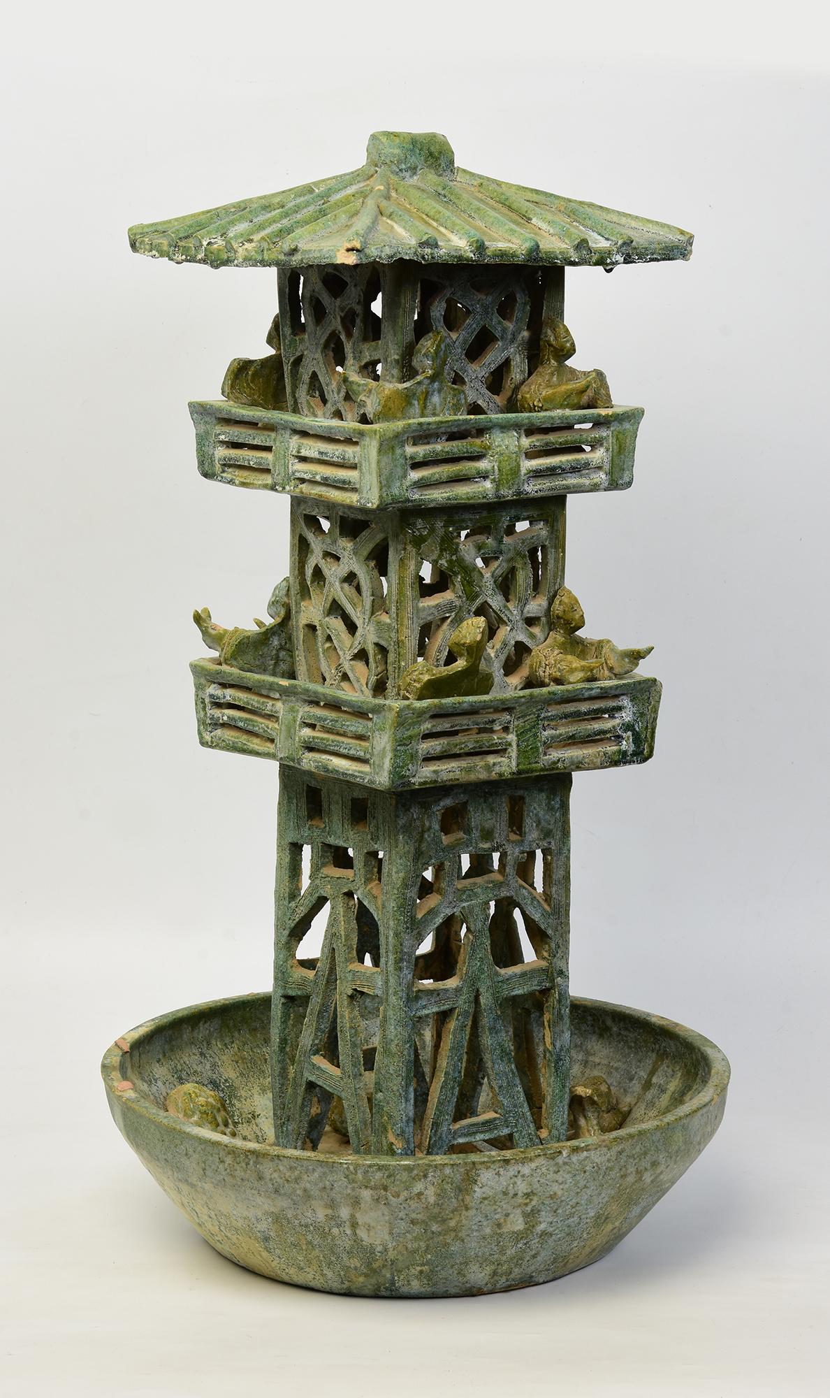 Tour de montre antique en poterie émaillée verte de la dynastie chinoise des Han avec Oxford TL Test en vente 9