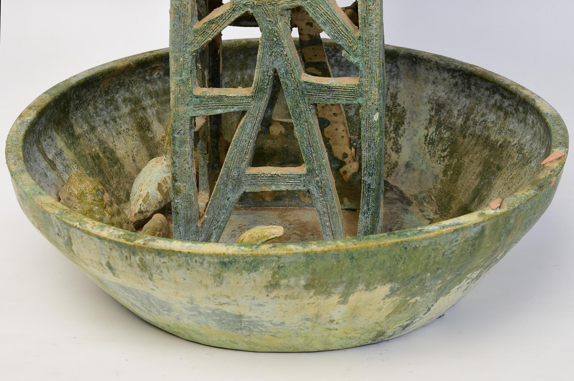 Tour de montre antique en poterie émaillée verte de la dynastie chinoise des Han avec Oxford TL Test en vente 2