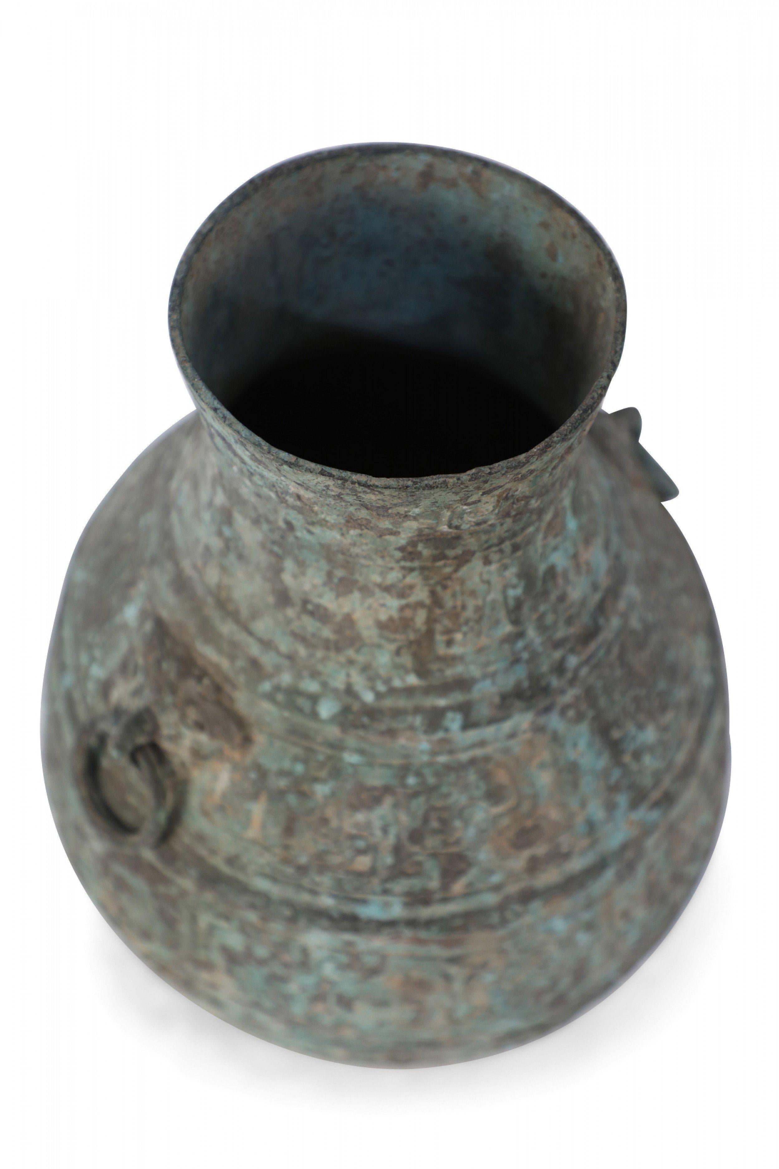 Antique Chinese Han Dynasty-Style Lidded Bronze Ritual Wine Vessel For Sale 8