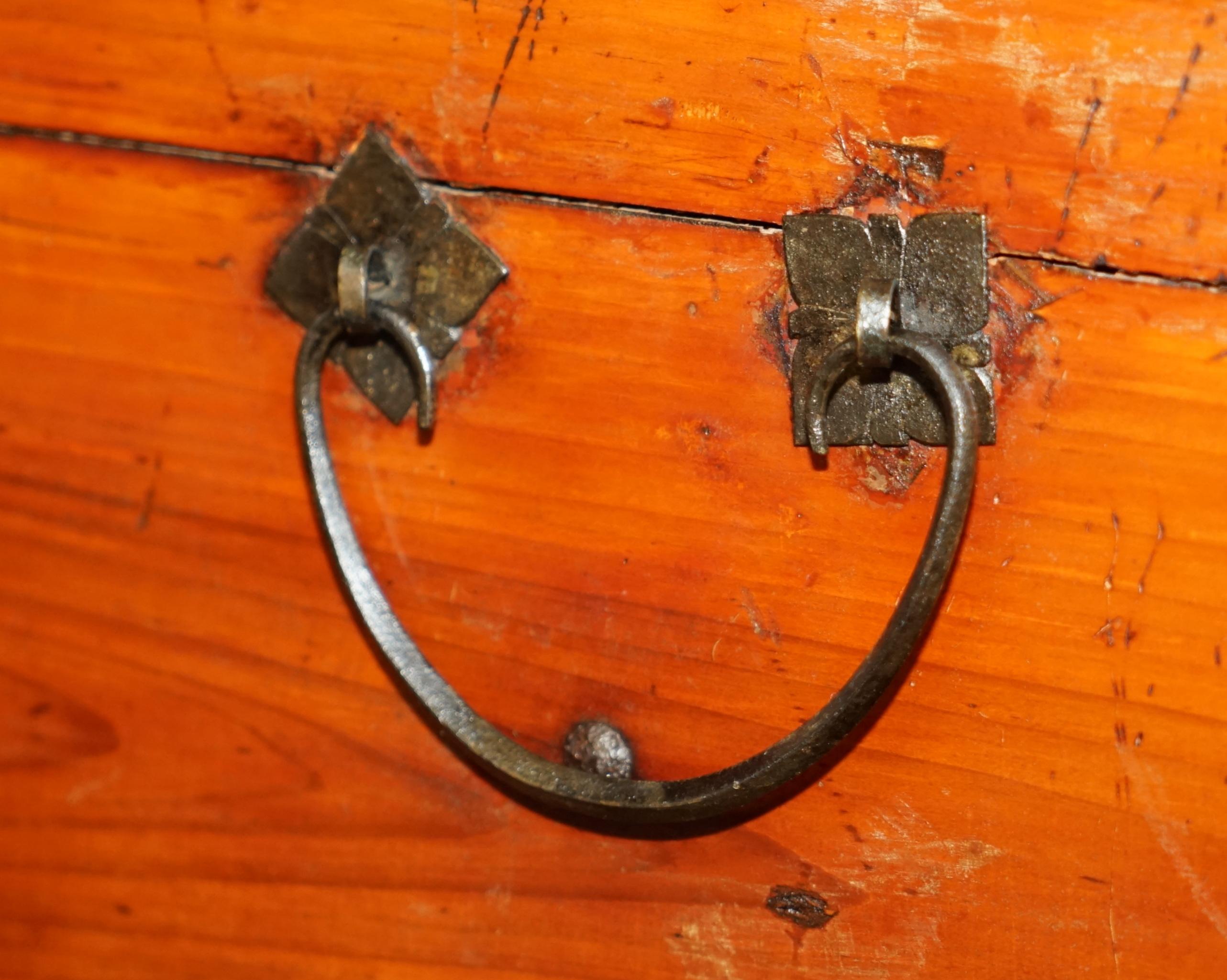 Antique Chinese Hand Carved circa 1880 Compound Cabinet Cupboard Campaign Handle For Sale 7