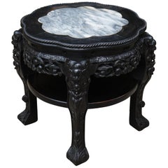 Antique Table d'appoint / Stand pour plantes chinoises, sculpté à la main et de grande taille, avec dessus en marbre
