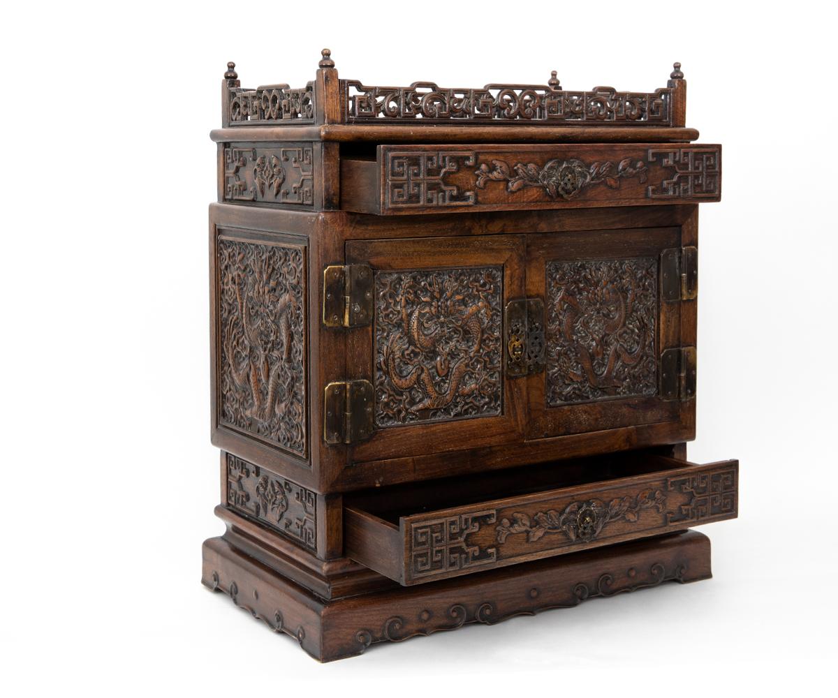 Hand-Carved Antique Chinese Hand Carved Hardwood Table Top Dragon Cabinet