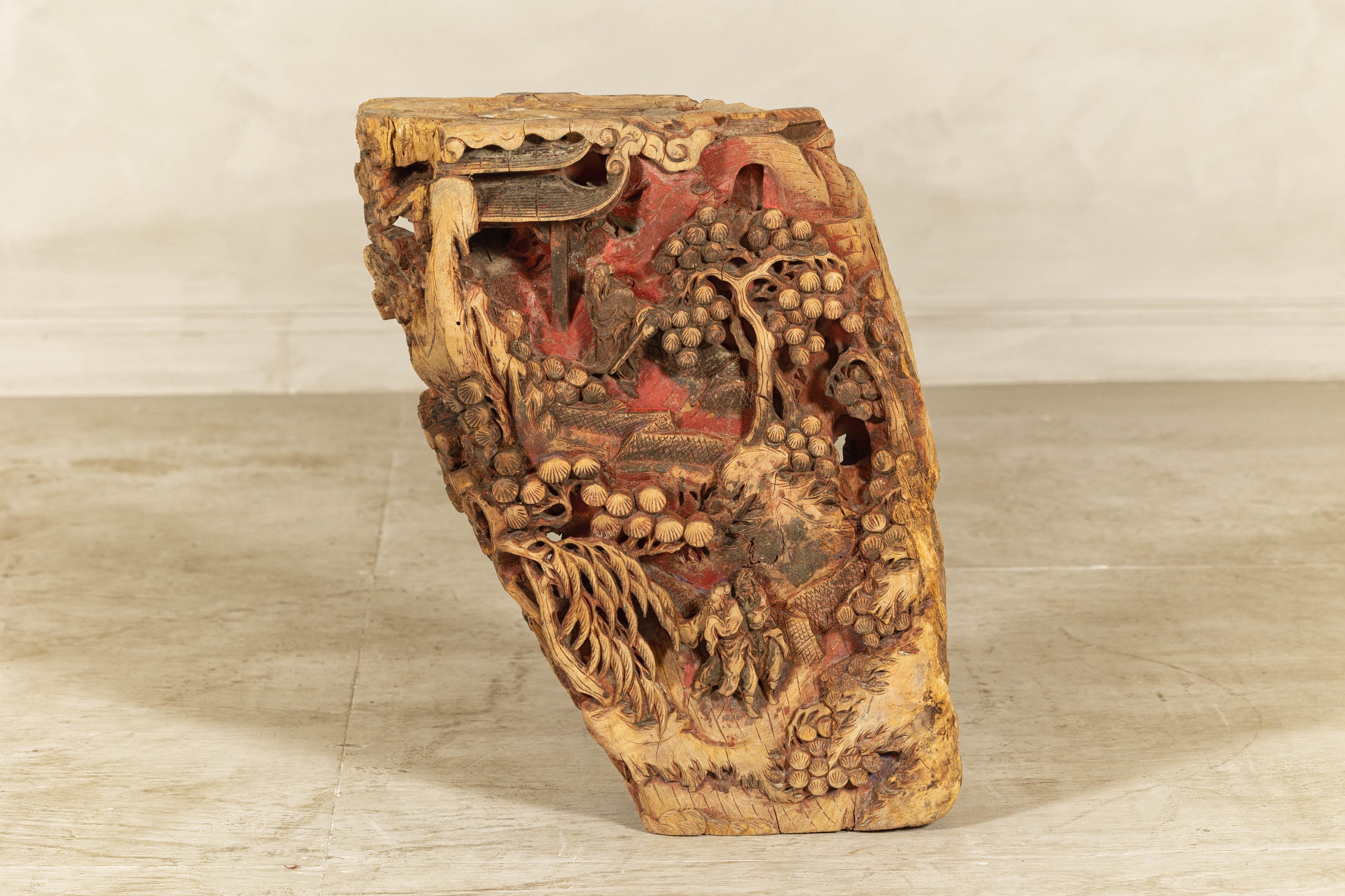 Antigua Ménsula de Templo de Madera de la Dinastía Qing con Policromía Roja y Pagodas Talladas Chino en venta