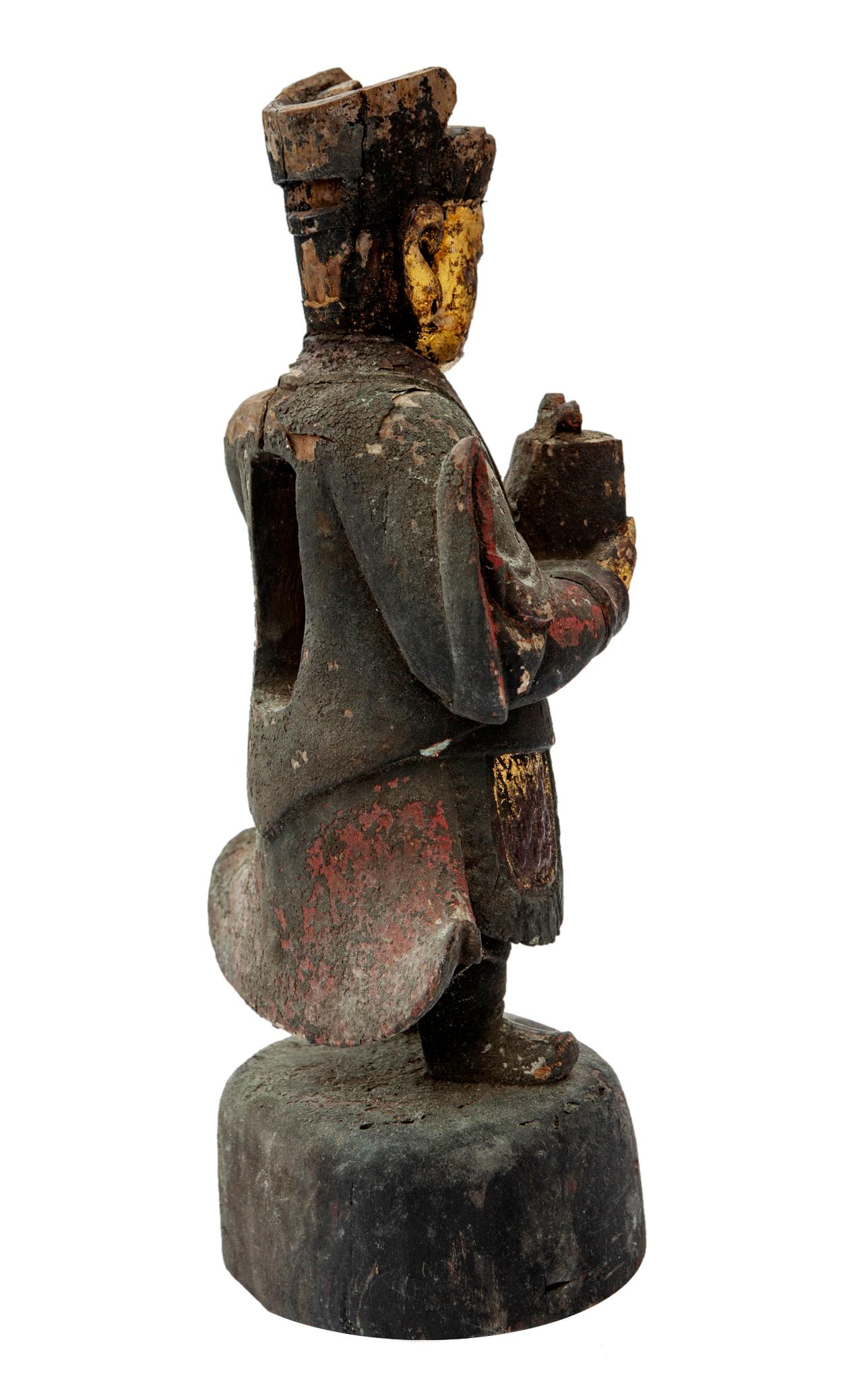 chinese hand statue
