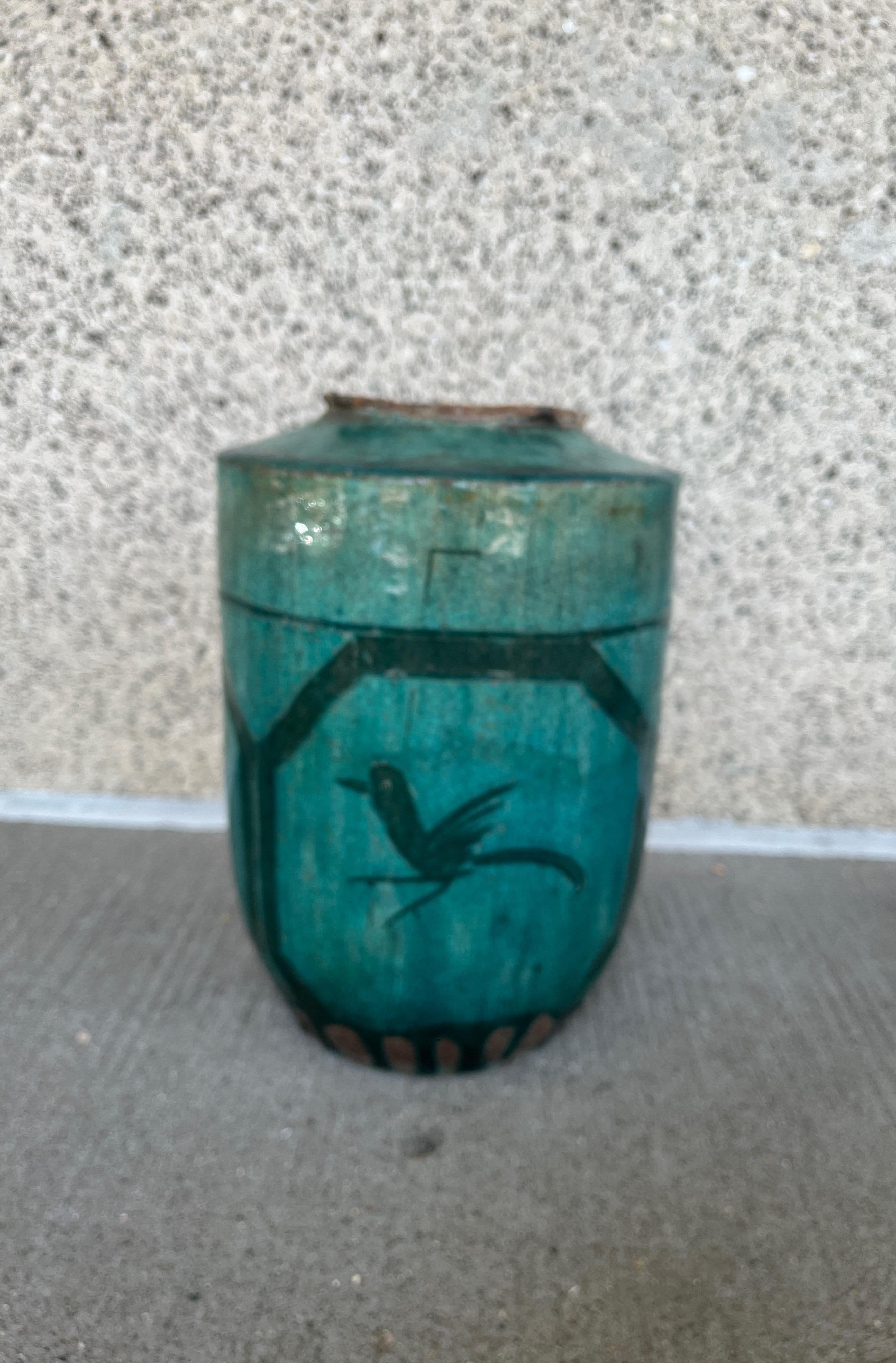 Antique Chinese Hand Painted Ceramic Jar with Bird Image For Sale 2