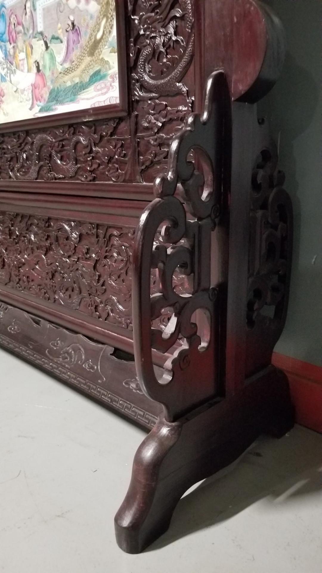 Antique Chinese Hand Painted Porcelain & Carved Rosewood Frame Room Divider For Sale 3