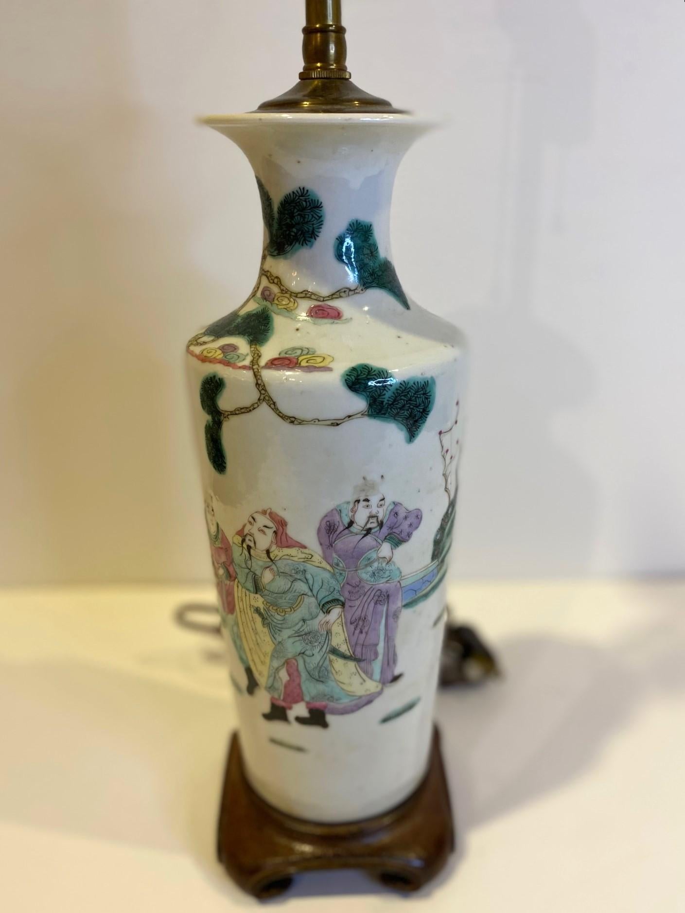 Antique Chinese Hand Painted Porcelain Vase Lamp In Good Condition For Sale In North Salem, NY