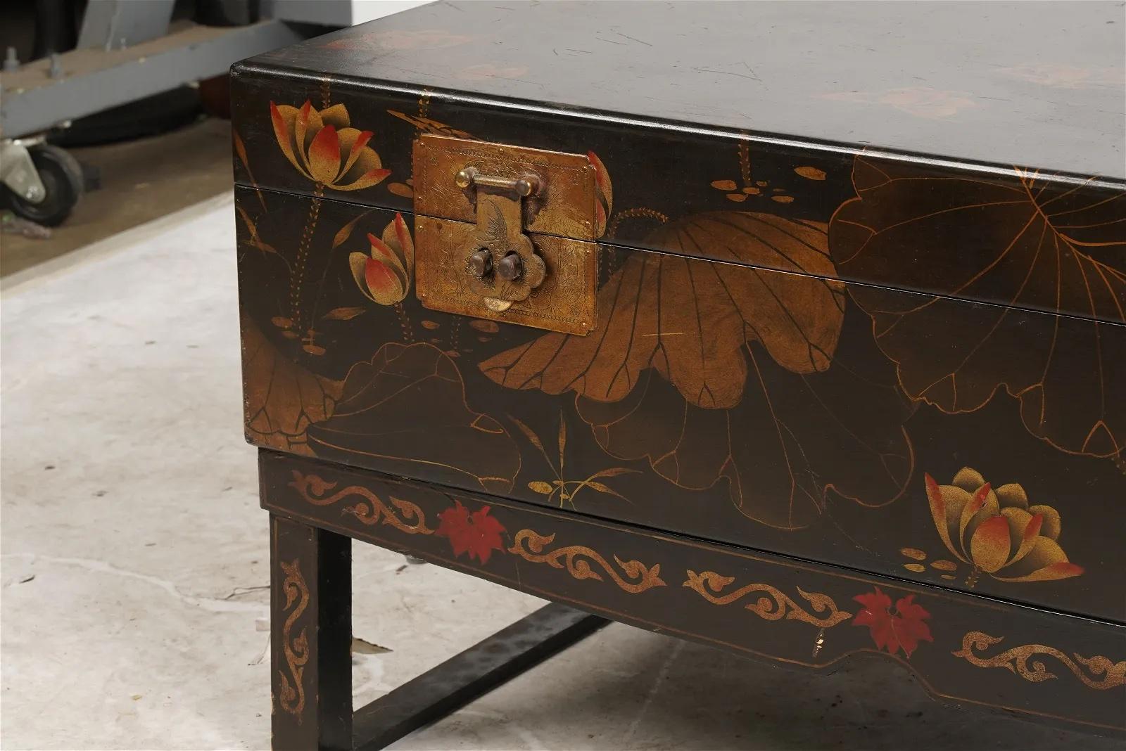 Hand-Crafted Antique Chinese Hand Painted Wood Trunk on Stand Early 20th Century For Sale