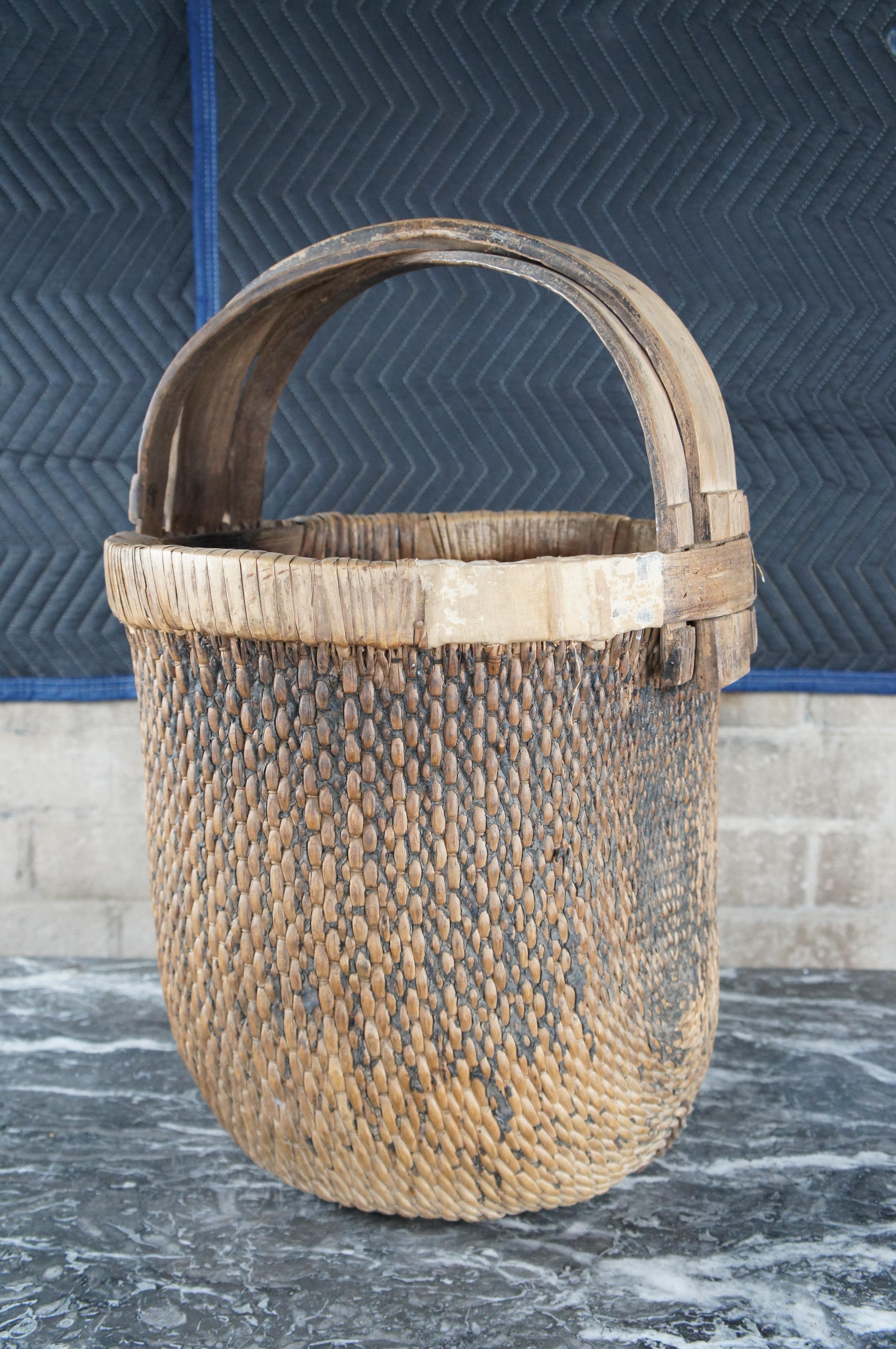 20th Century Antique Chinese Hand Woven Willow Rice Gathering Basket Bentwood Handle Bucket