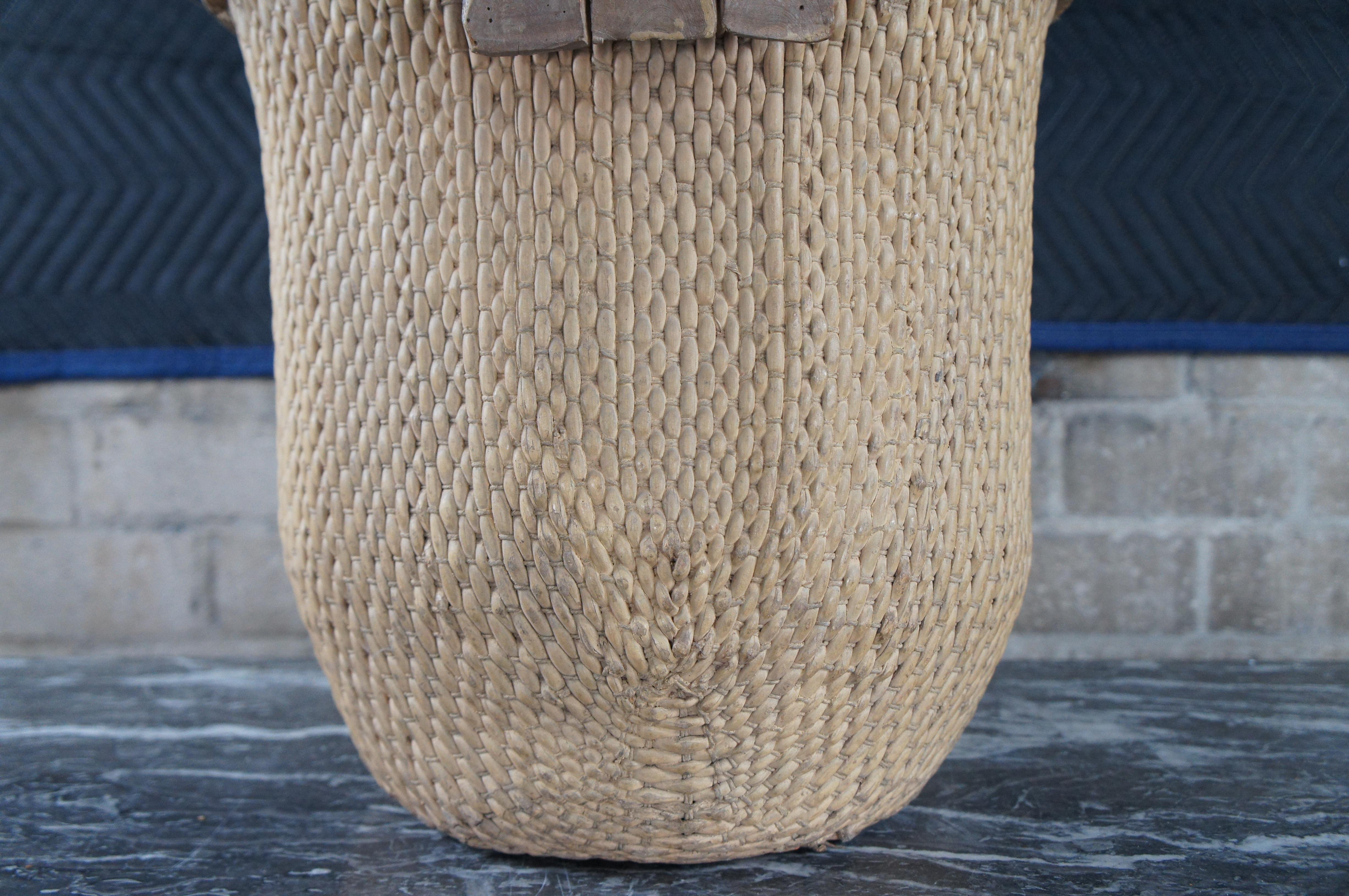 Reed Antique Chinese Hand Woven Willow Rice Gathering Basket Bentwood Handle Bucket