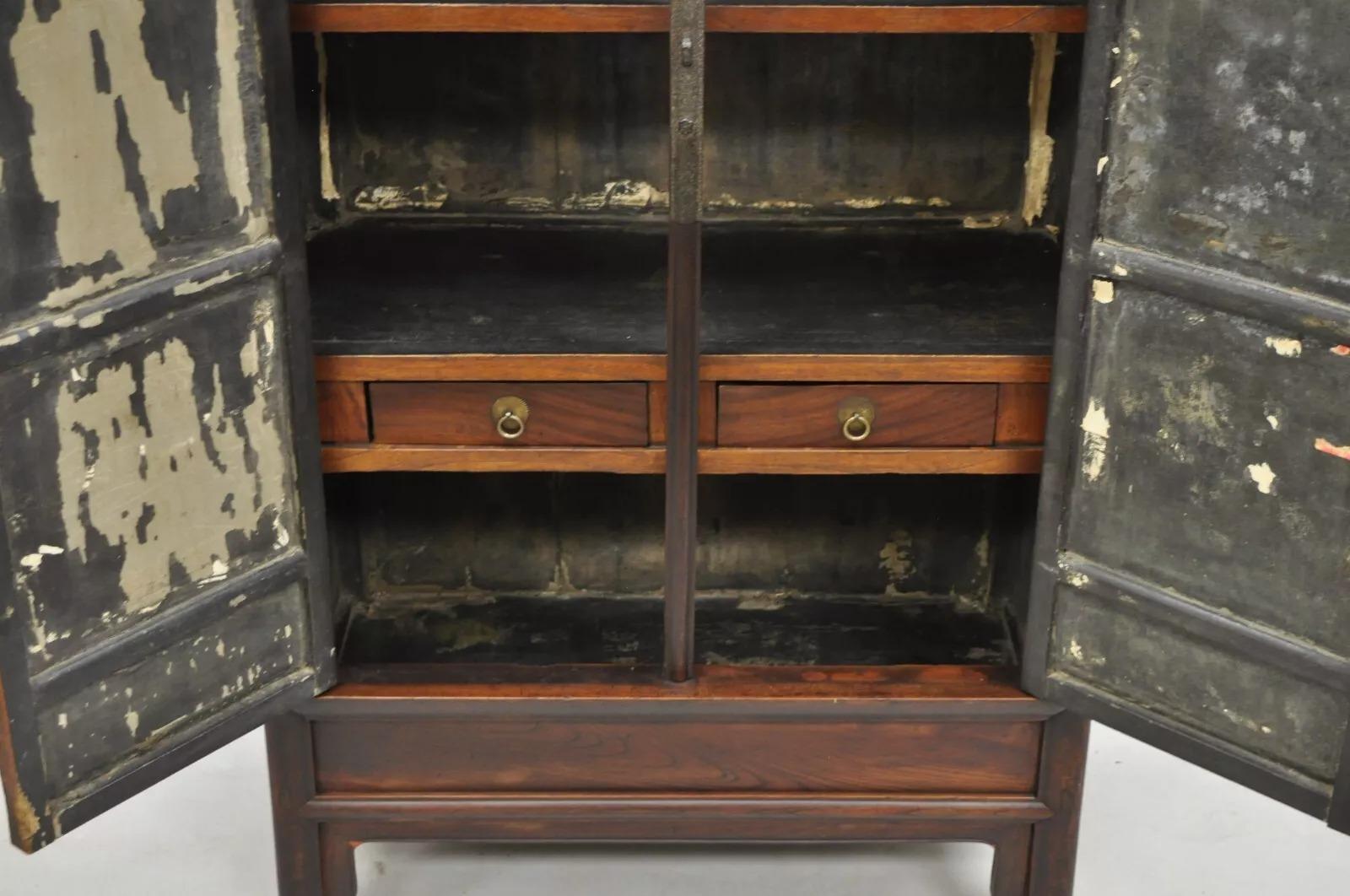 Antique Chinese Hardwood 2 Door Wardrobe Wedding Cabinet with Drawers For Sale 4