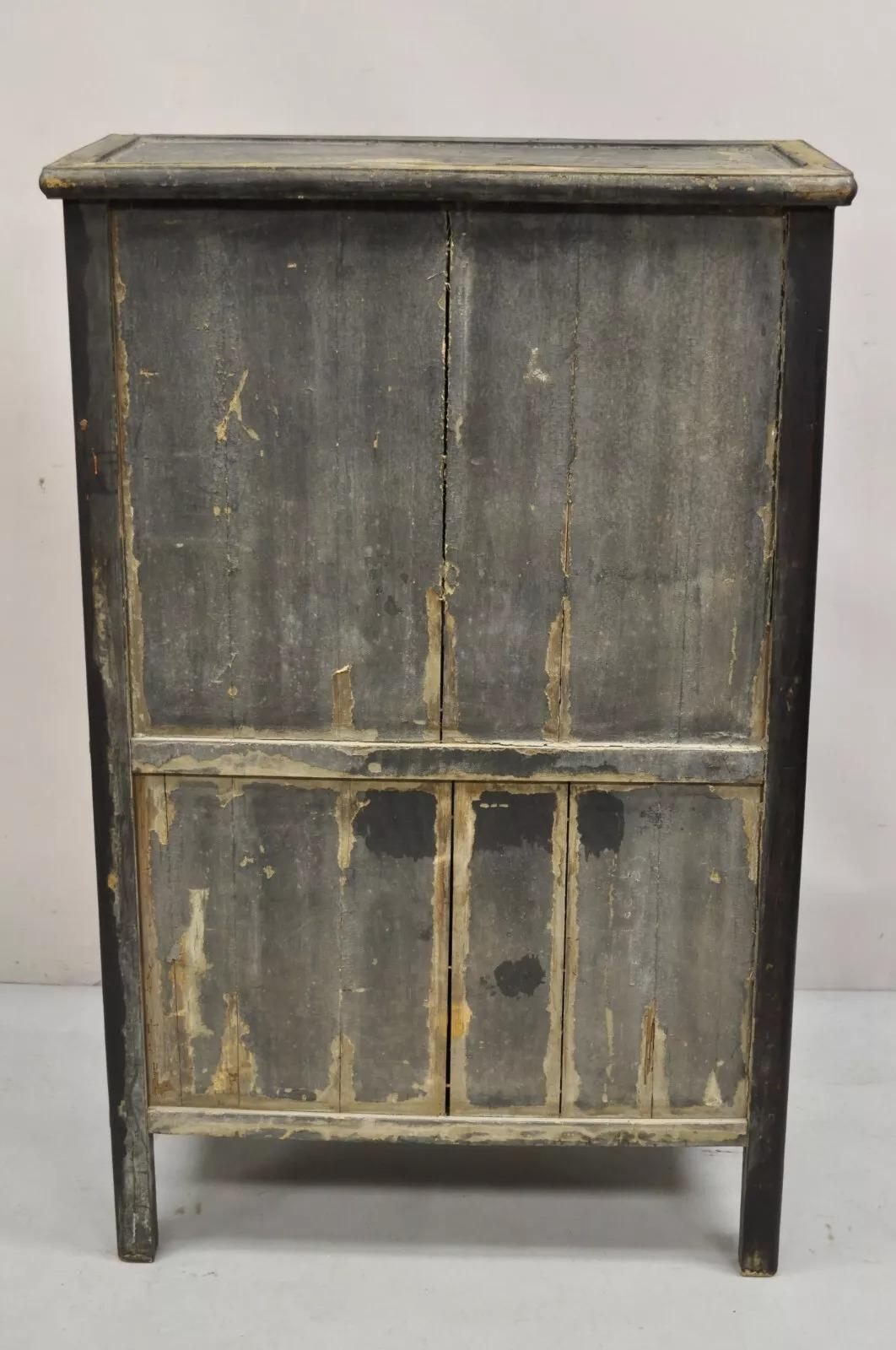 Antique Chinese Hardwood 2 Door Wardrobe Wedding Cabinet with Drawers For Sale 3