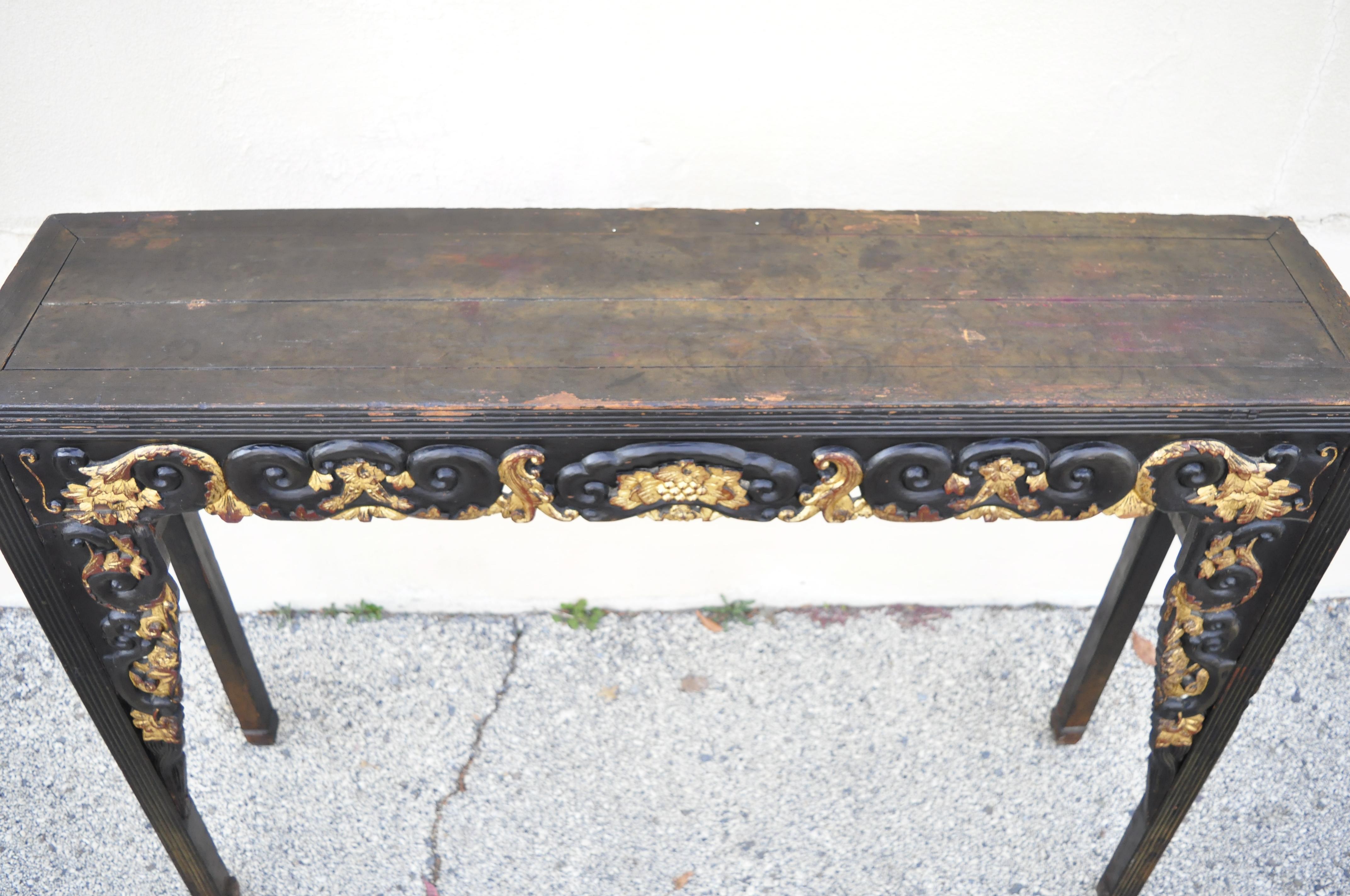 Antique Chinese Hardwood Tall Altar Table Console Table Carved Gold Gilt Detail In Good Condition For Sale In Philadelphia, PA
