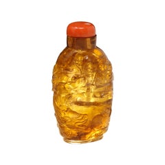 Antique Chinese Honey Quartz Dragon Snuff Bottle