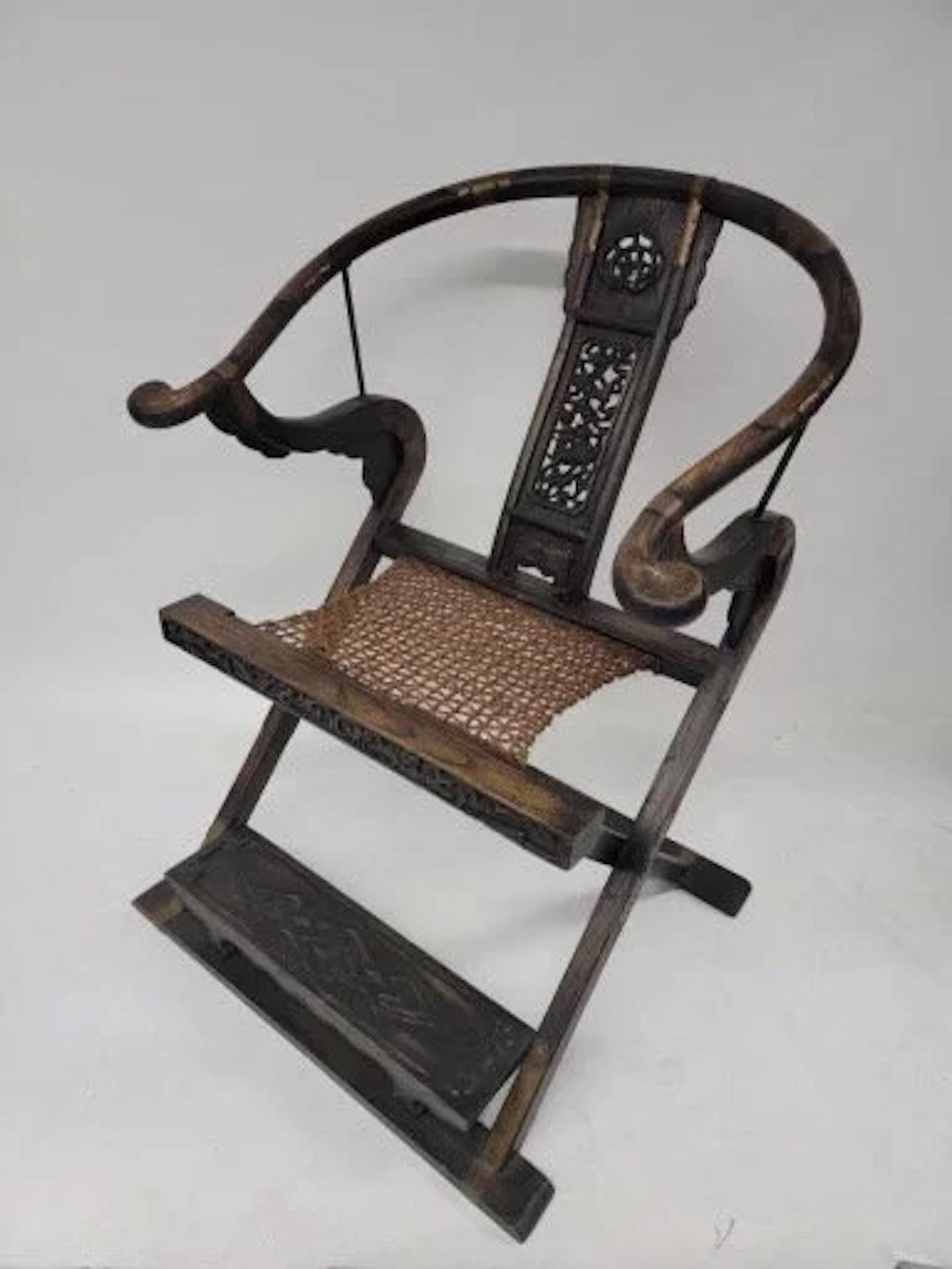 Antique Chinese Huanghuali Horseshoe Back Folding Throne Chair For Sale 1