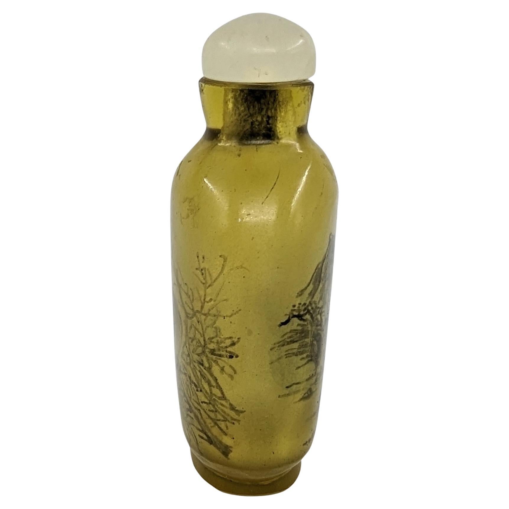 Mini bouteille de parfum chinoise ancienne en verre jaune peint à l'intérieur République 20c IPSB en vente 1