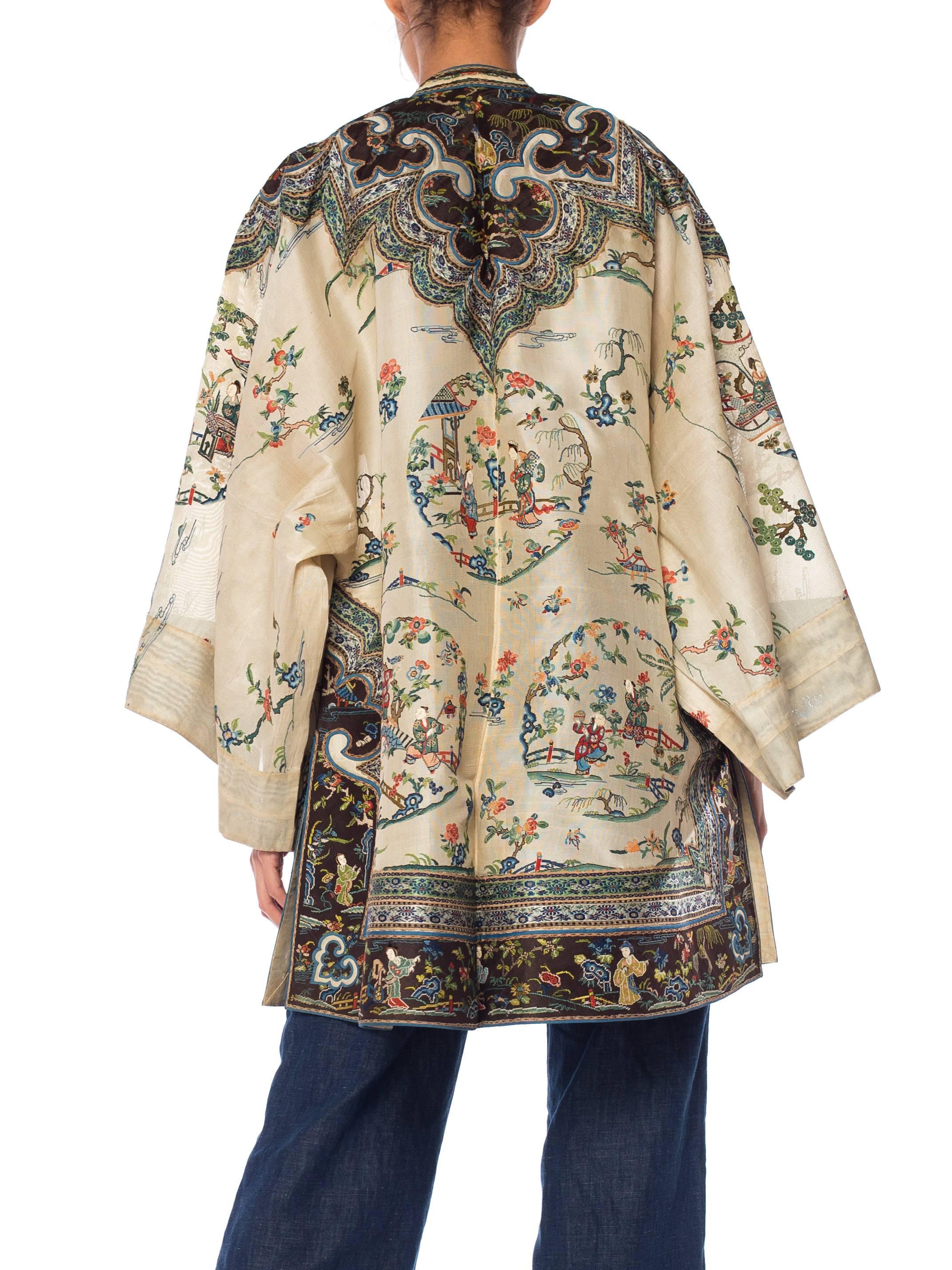 Antique Chinese Kimono Style Jacket Hand Embroidered with Floral Motifs In Excellent Condition In New York, NY