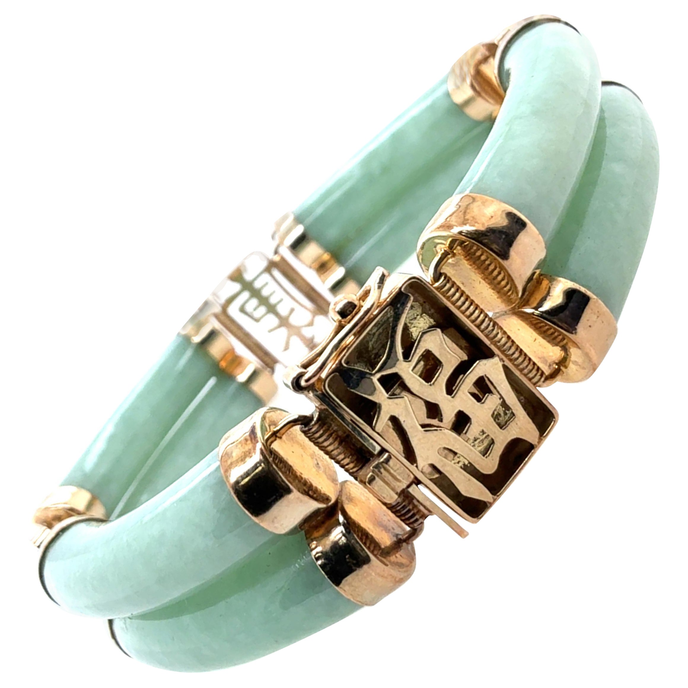 Antique Bracelet de Jade Chinois d
une longueur de 7.25 pouces et d
un poids de 40 grammes