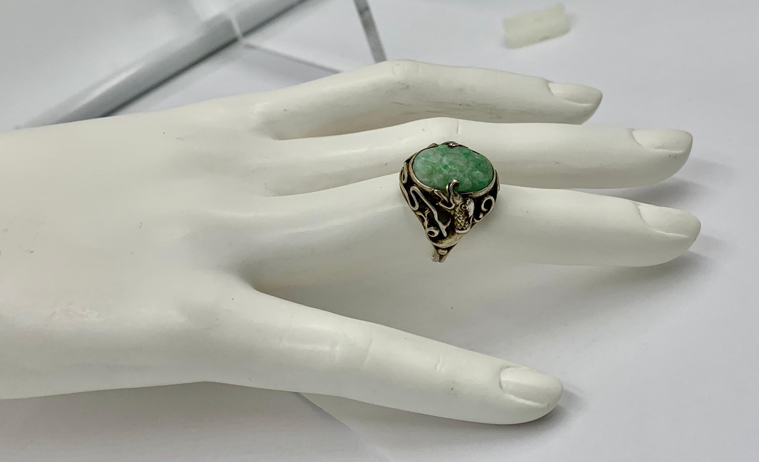 Antiker chinesischer Jade Drachen Ring geschnitzte Blume Silber im Angebot 5