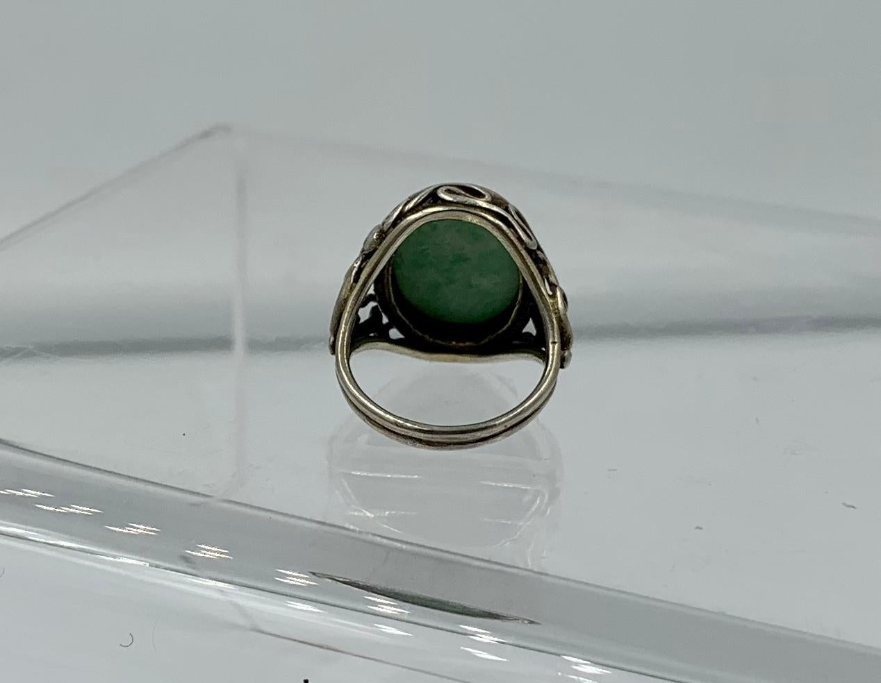 Antiker chinesischer Jade Drachen Ring geschnitzte Blume Silber im Angebot 6