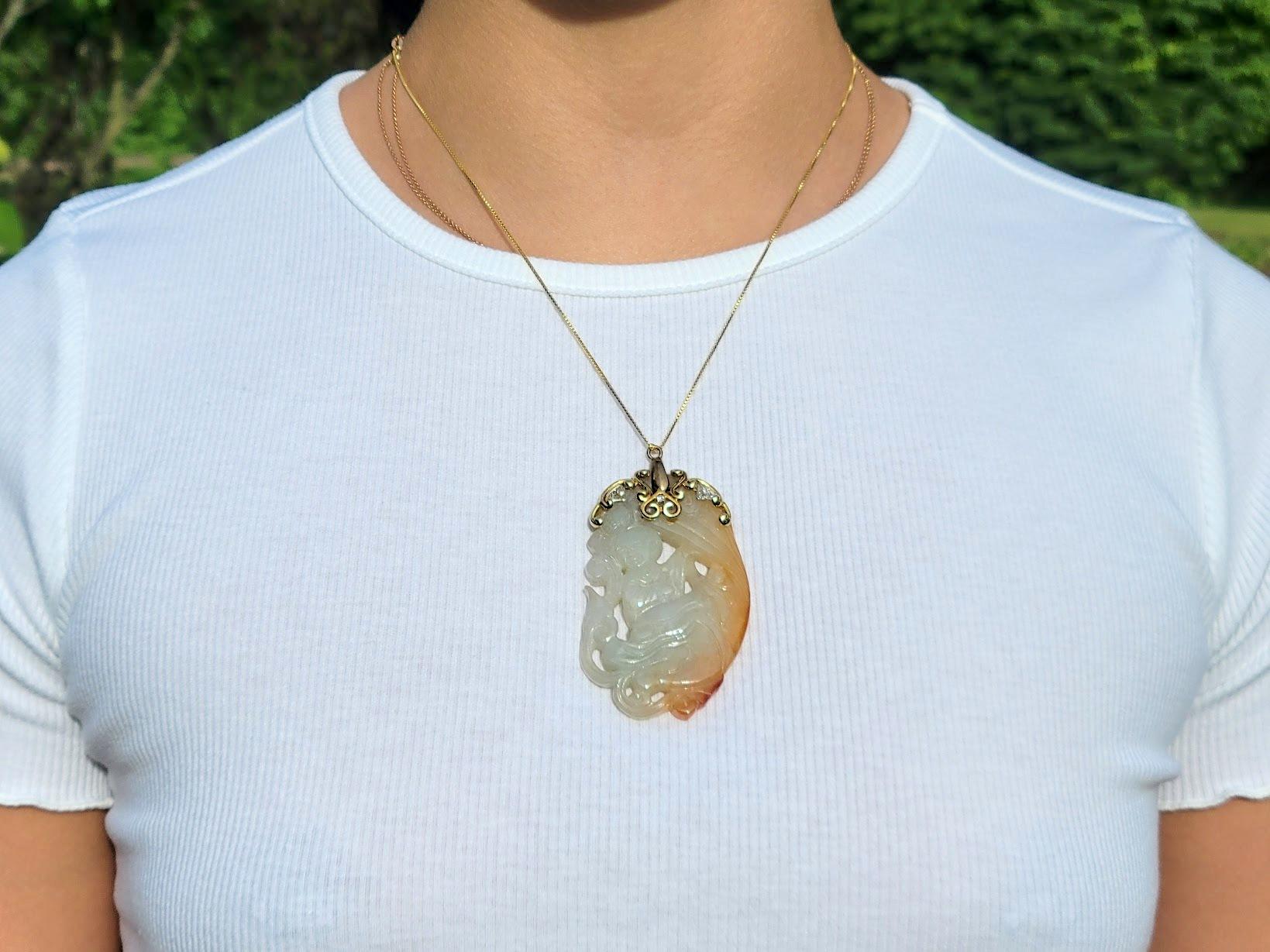 GIA Certified, Antique Chinese Jade Gold Pendant Goddess Guanyin With Diamond In Excellent Condition For Sale In Chesterland, OH