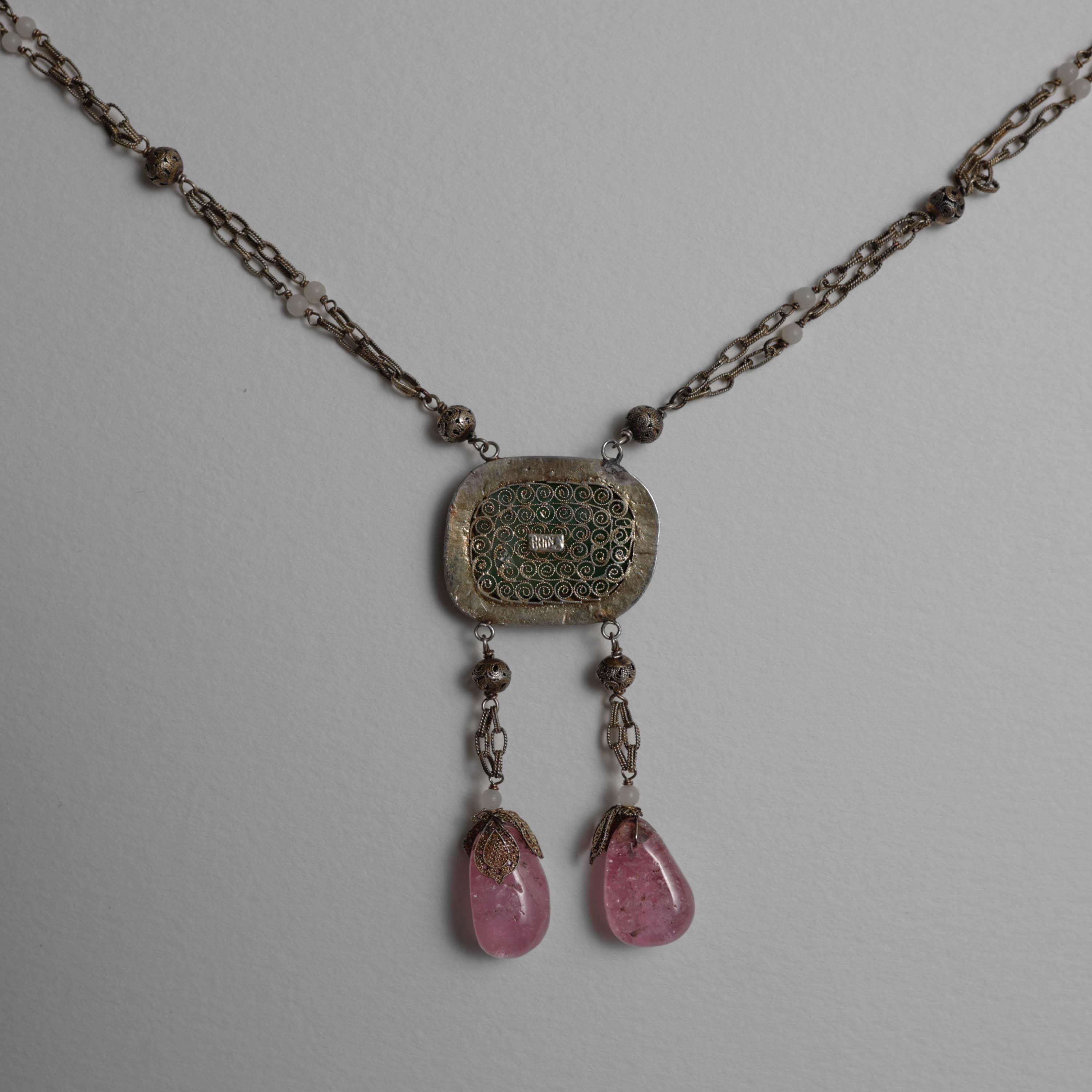 Antike, chinesische, vergoldete Halskette aus Jade und Turmalin im Jugendstil im Angebot 1