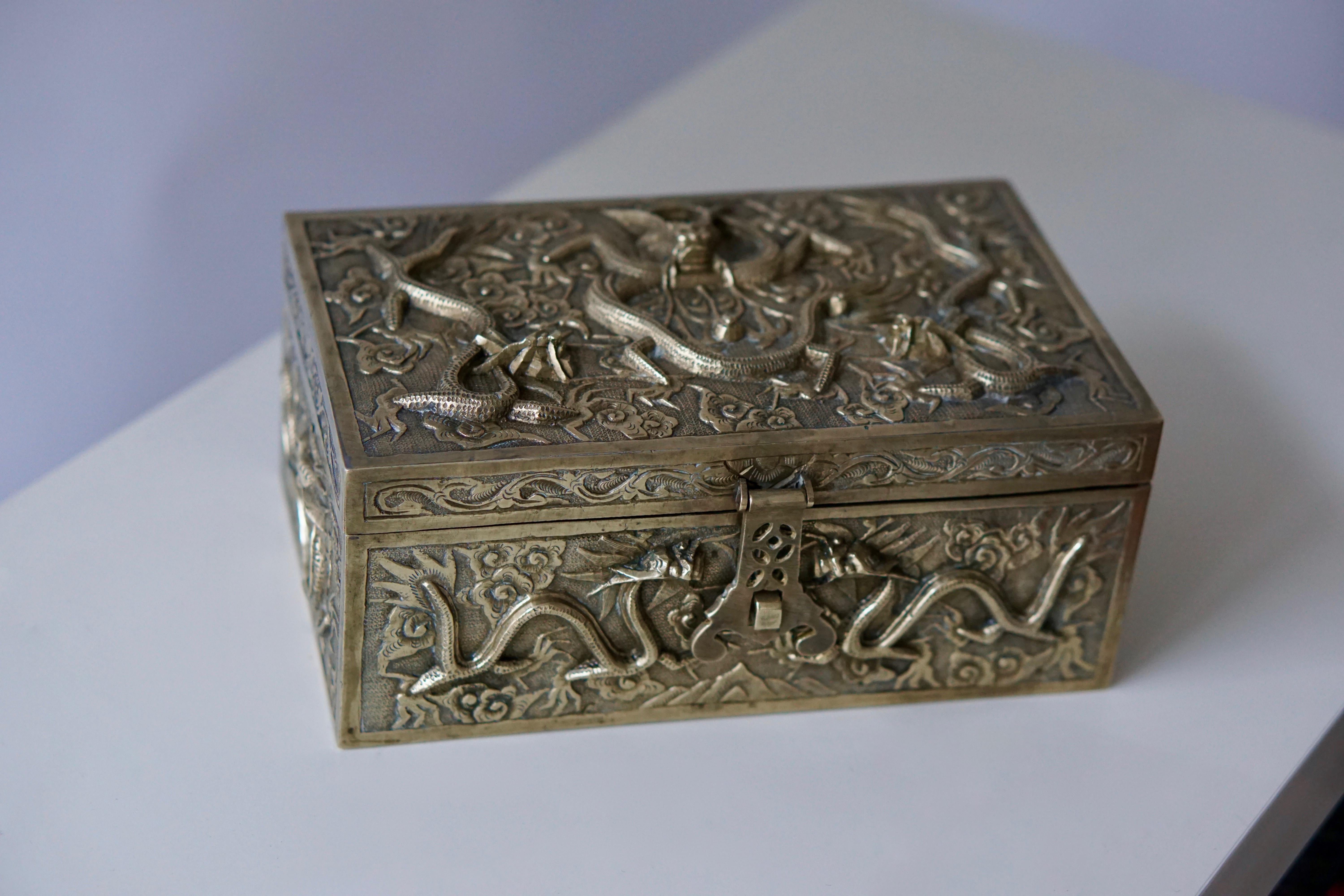antique chinese jewelry box