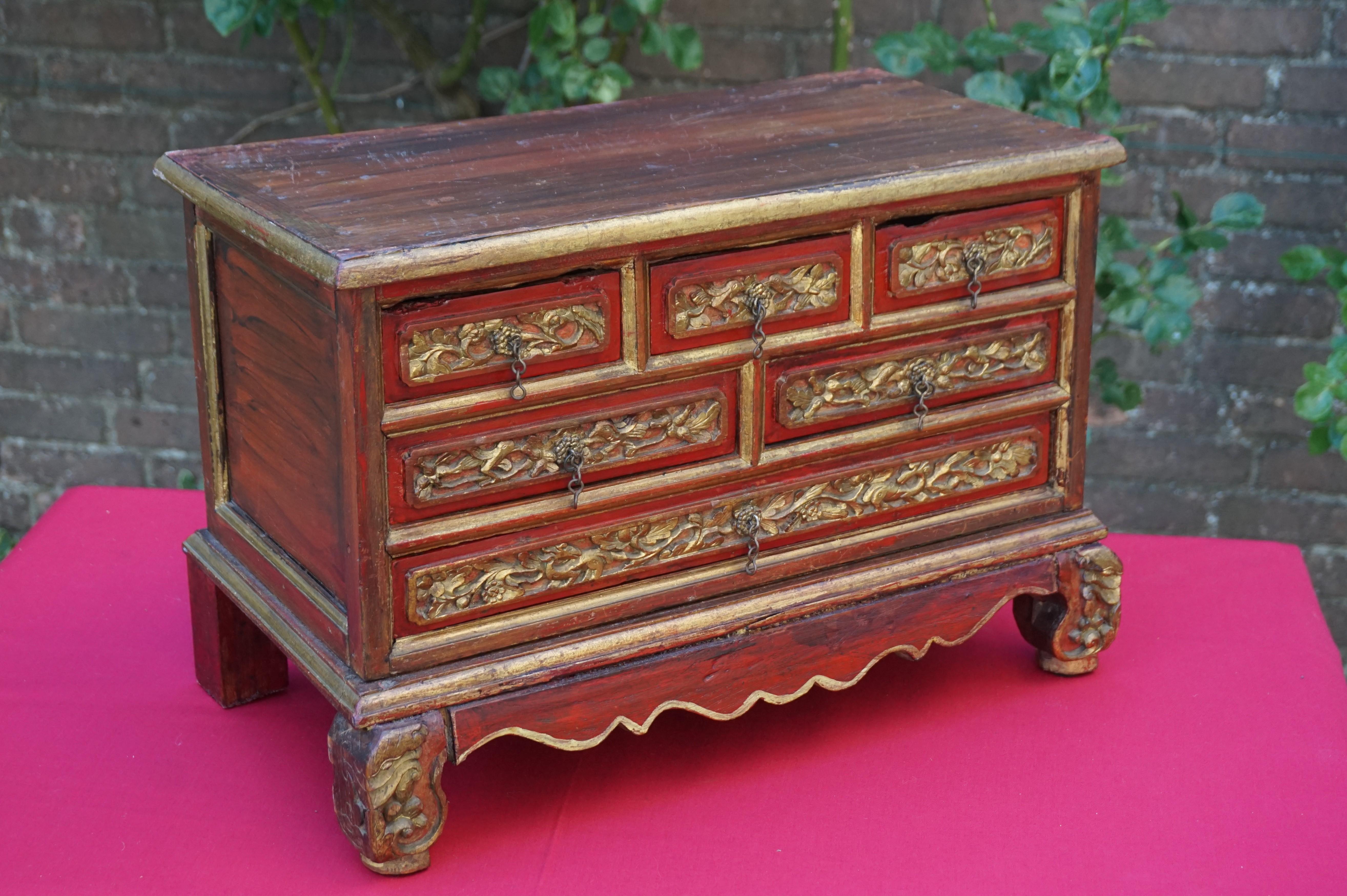 Old Chinese Huanghuali Wood Hand Carved Dragon Loong Beads Jewelry Storage Box 