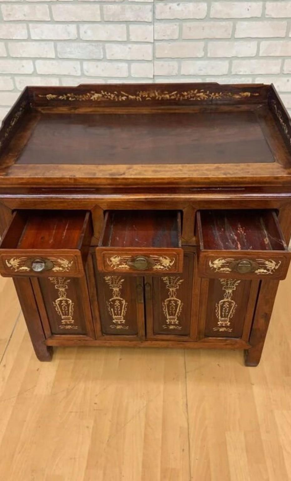 19th Century Antique Chinese Jiangsu Province Rosewood with Bone Inlay Sideboard Cabinet For Sale