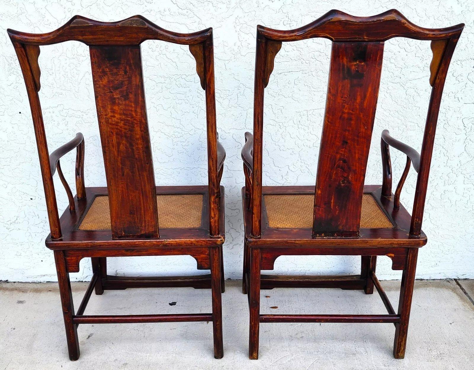 Antike chinesische Ju Mu-Hut-Sessel mit authentifizierter Echtheit, Paar (Chinoiserie) im Angebot
