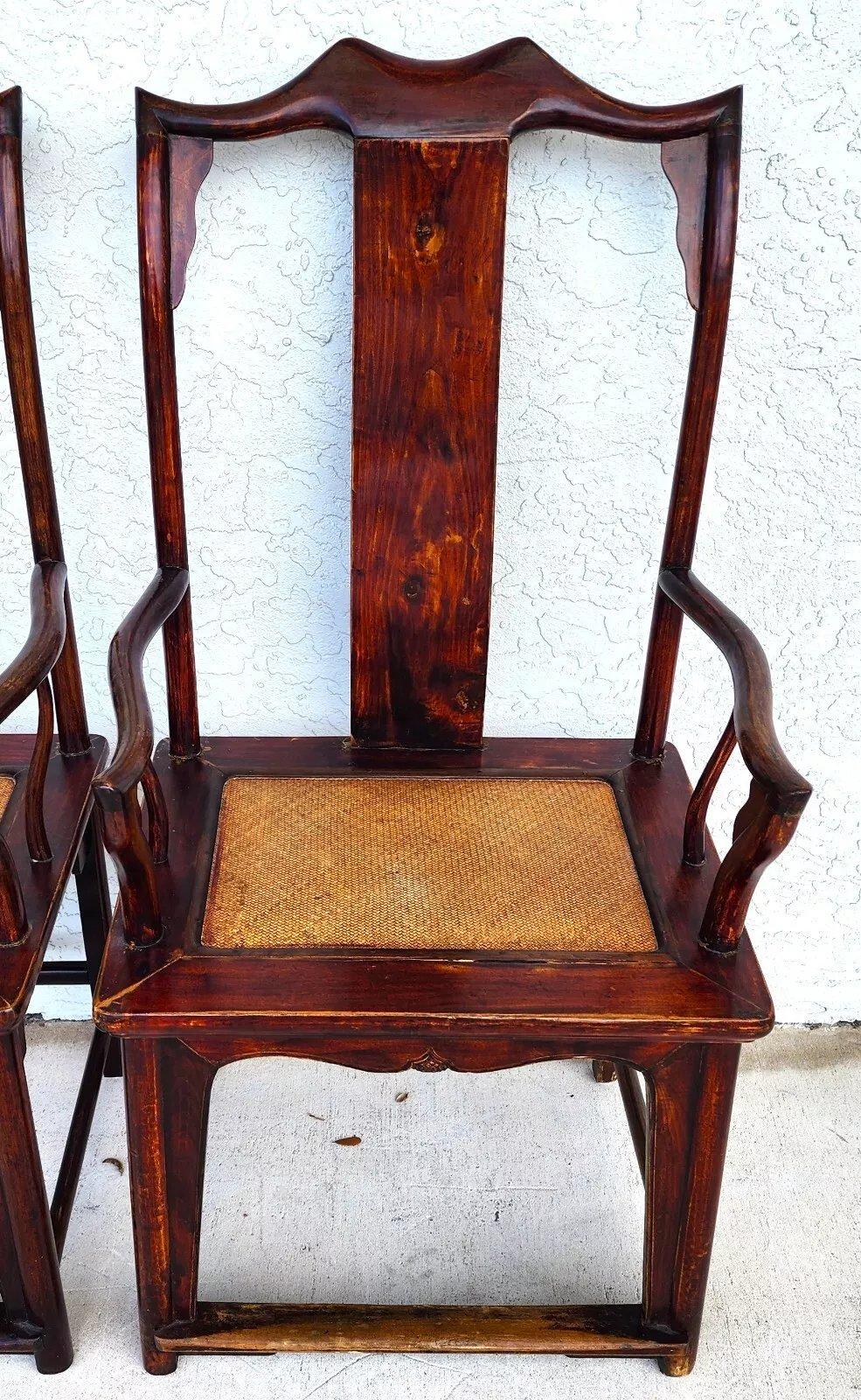 Antike chinesische Ju Mu-Hut-Sessel mit authentifizierter Echtheit, Paar im Zustand „Gut“ im Angebot in Lake Worth, FL