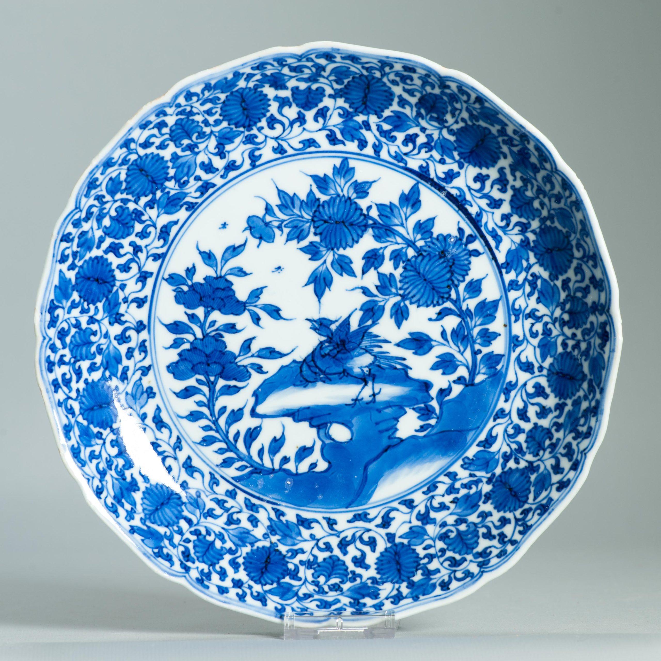 Antike chinesische Kangxi Periode Blau & Weiß Teller Vögel & Blumenrollen markiert im Angebot 5