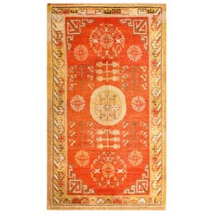 Zentralasiatischer chinesischer Khotan-Teppich des frühen 20. Jahrhunderts ( 4' x 7' - 122 x 213)