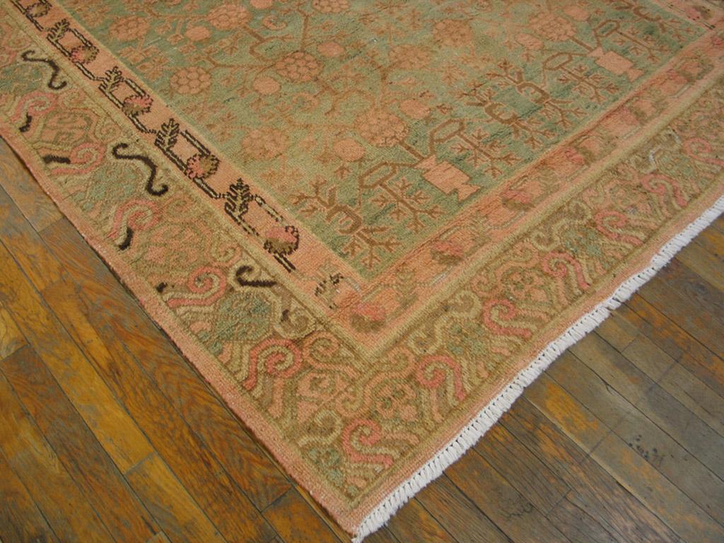Hand-Knotted Early 20th Century Central Asian Chinese Khotan Carpet (5'6