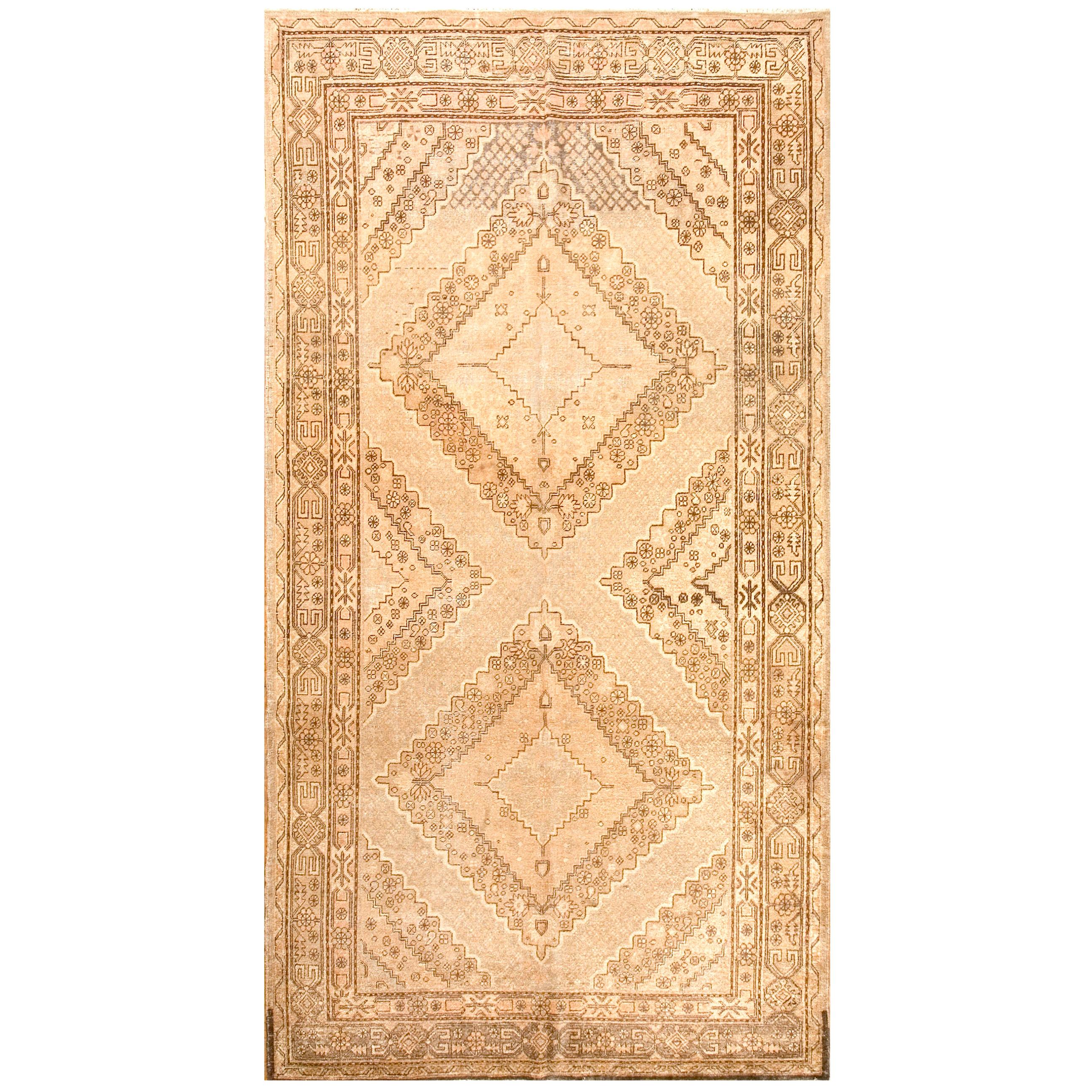 Early 20th Century Central Asian Khotan Carpet ( 6'9" x 12'9" - 206 x 389 )