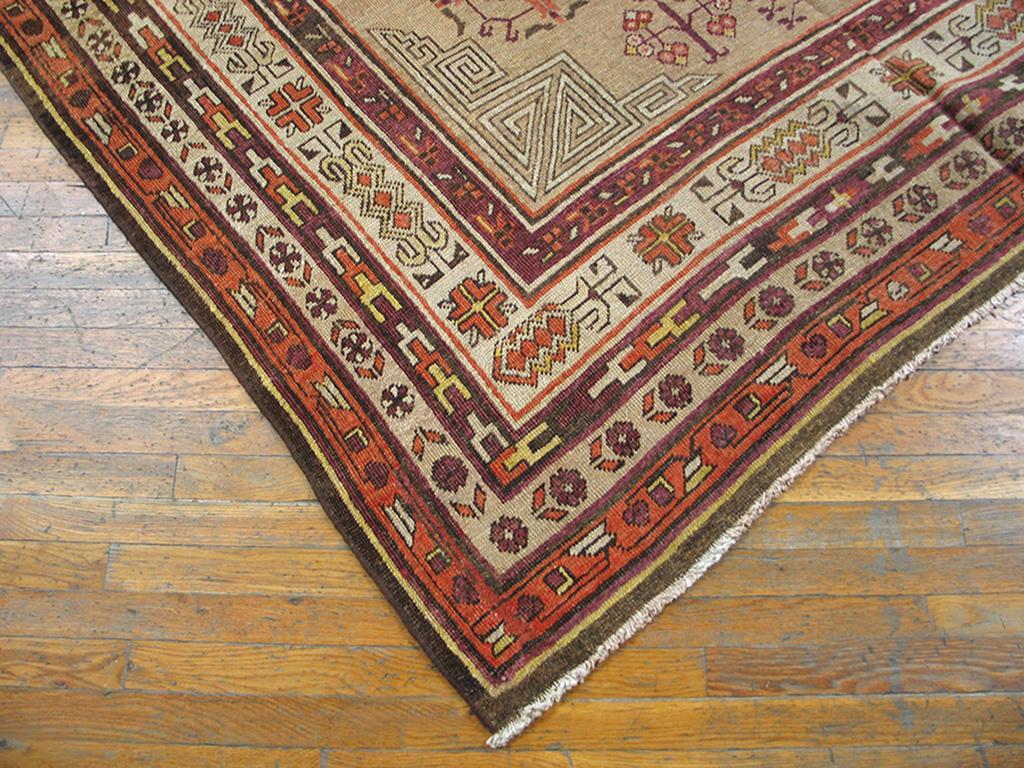 Chinese Late 19th Century Central Asian Khotan Carpet ( 6'9