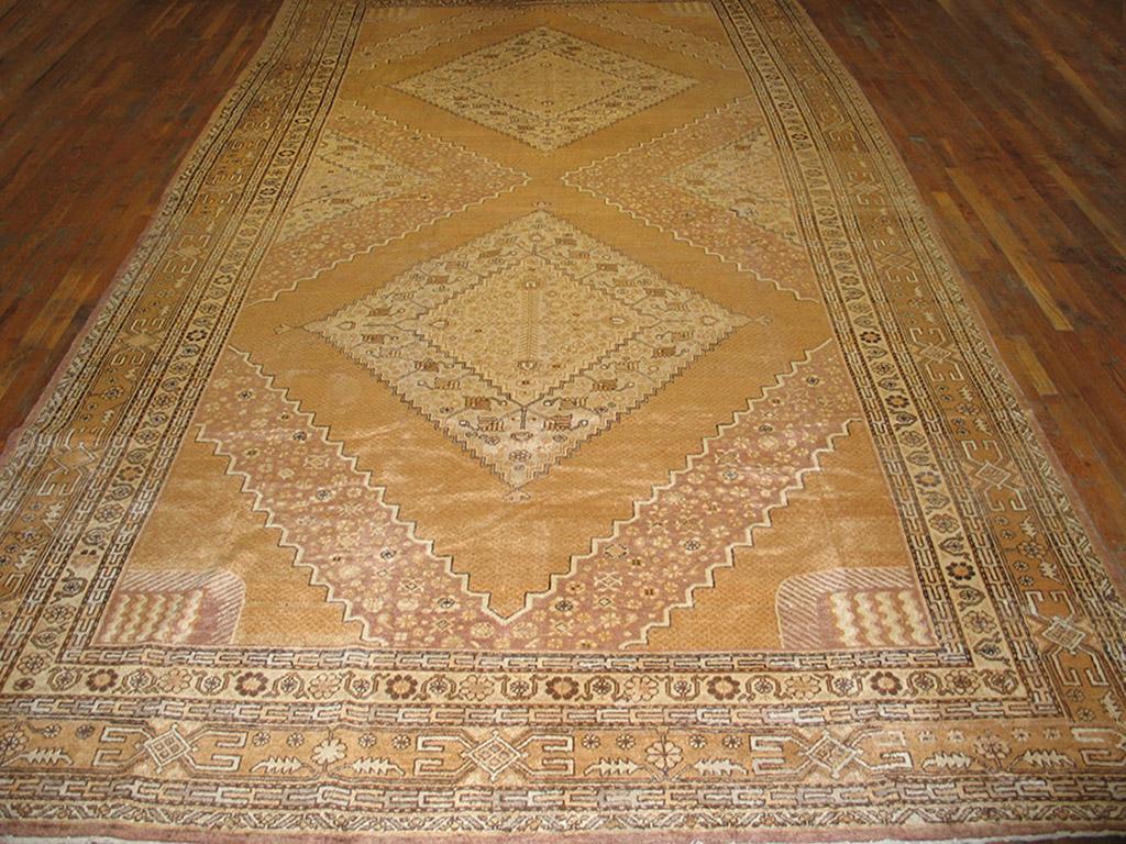 1930's Central Asian Khotan Carpet ( 9'2