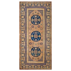 Zentralasiatischer Khotan-Teppich des 19. Jahrhunderts ( 6'3" x 13'5" - 190 x 410)