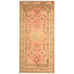 Zentralasiatischer Khotan-Teppich des frühen 20. Jahrhunderts ( 4' x 8' - 122 x 245)