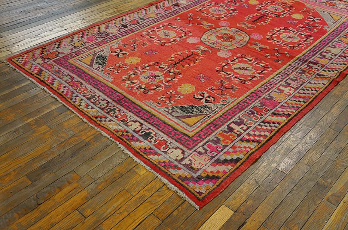 Early 20th Century Central Asian Khotan Carpet ( 5'2
