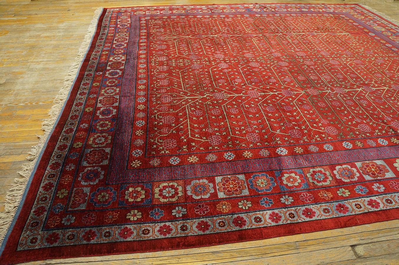 Early 19th Century Central Asian Chinese Khotan Silk Carpet For Sale 1