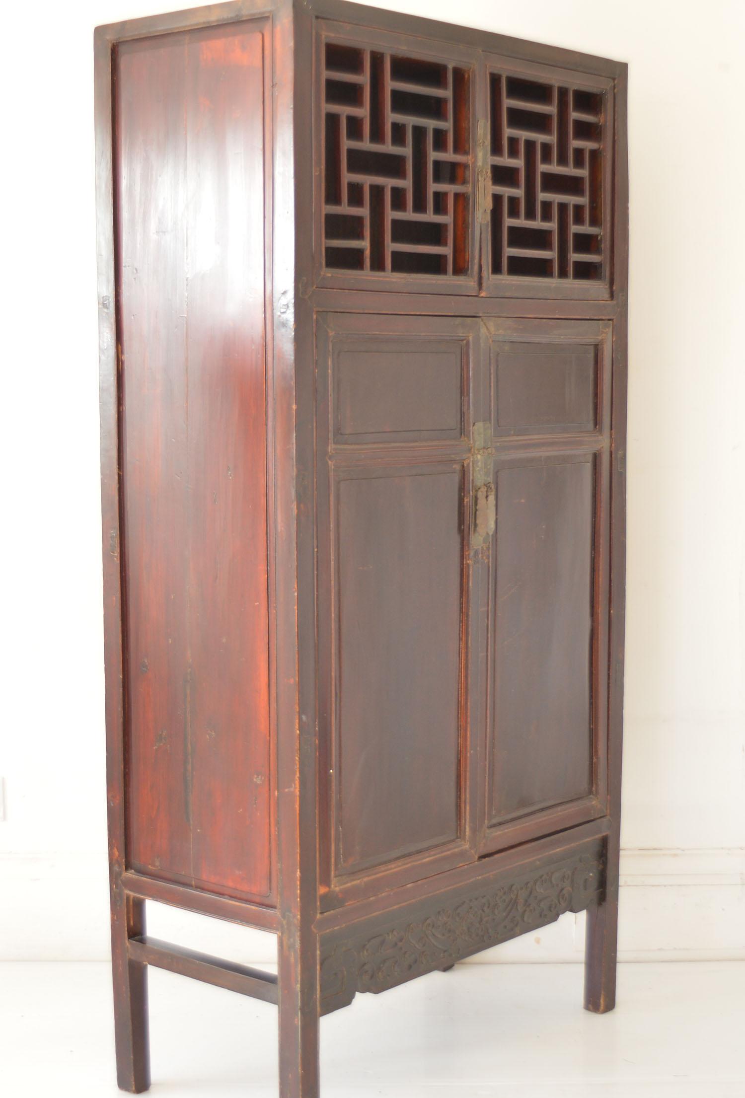 Fruitwood Antique Chinese Lacquered Cabinet with Lattice Work Doors, 19th Century