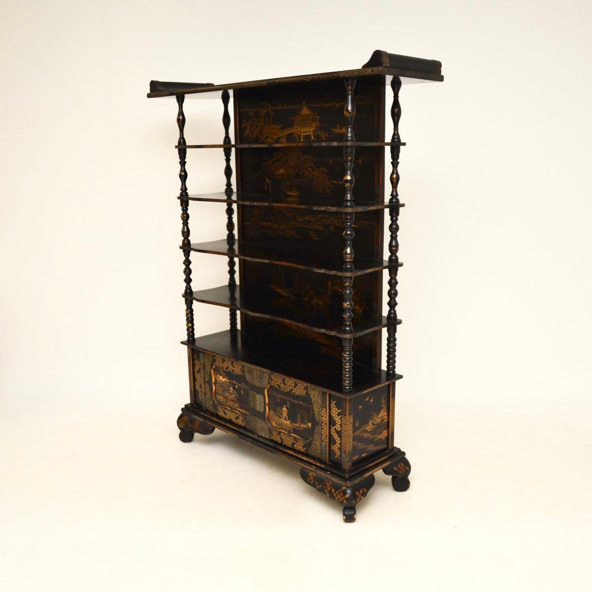 Ancienne armoire chinoise laquée Bon état à London, GB