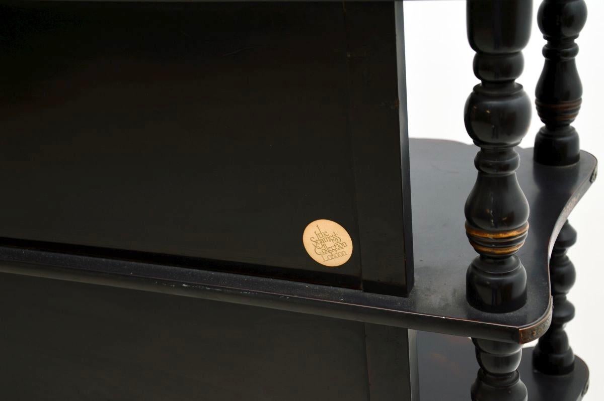 Bois Ancienne armoire chinoise laquée