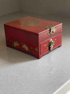 Antique Chinese Lacquered Flip-Up Travel Shaving Jewellery Box Vanity Mirror