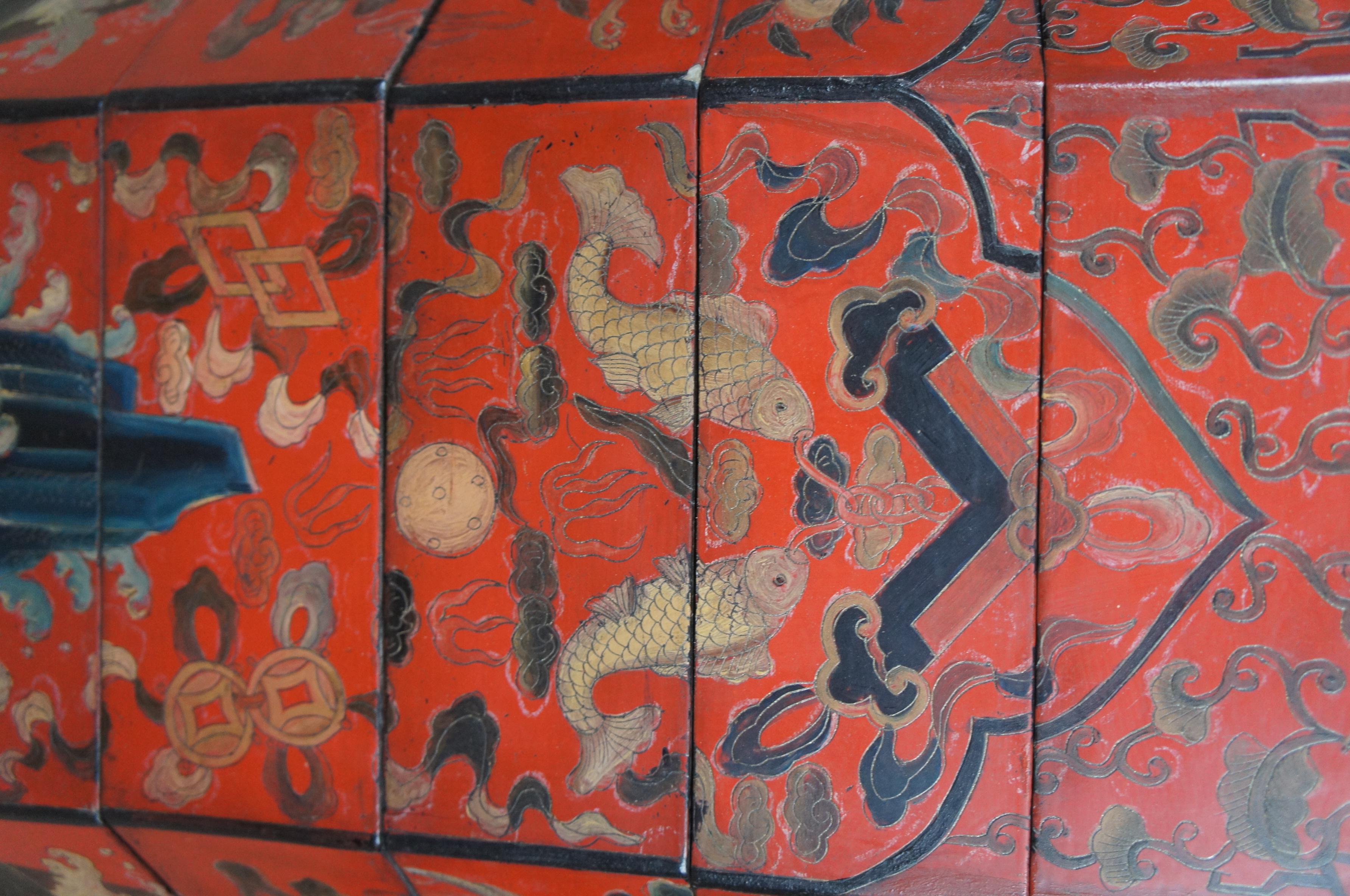 Antique Chinese Lacquered Octagonal Stacking Wedding Basket Box Tiffin In Good Condition In Dayton, OH